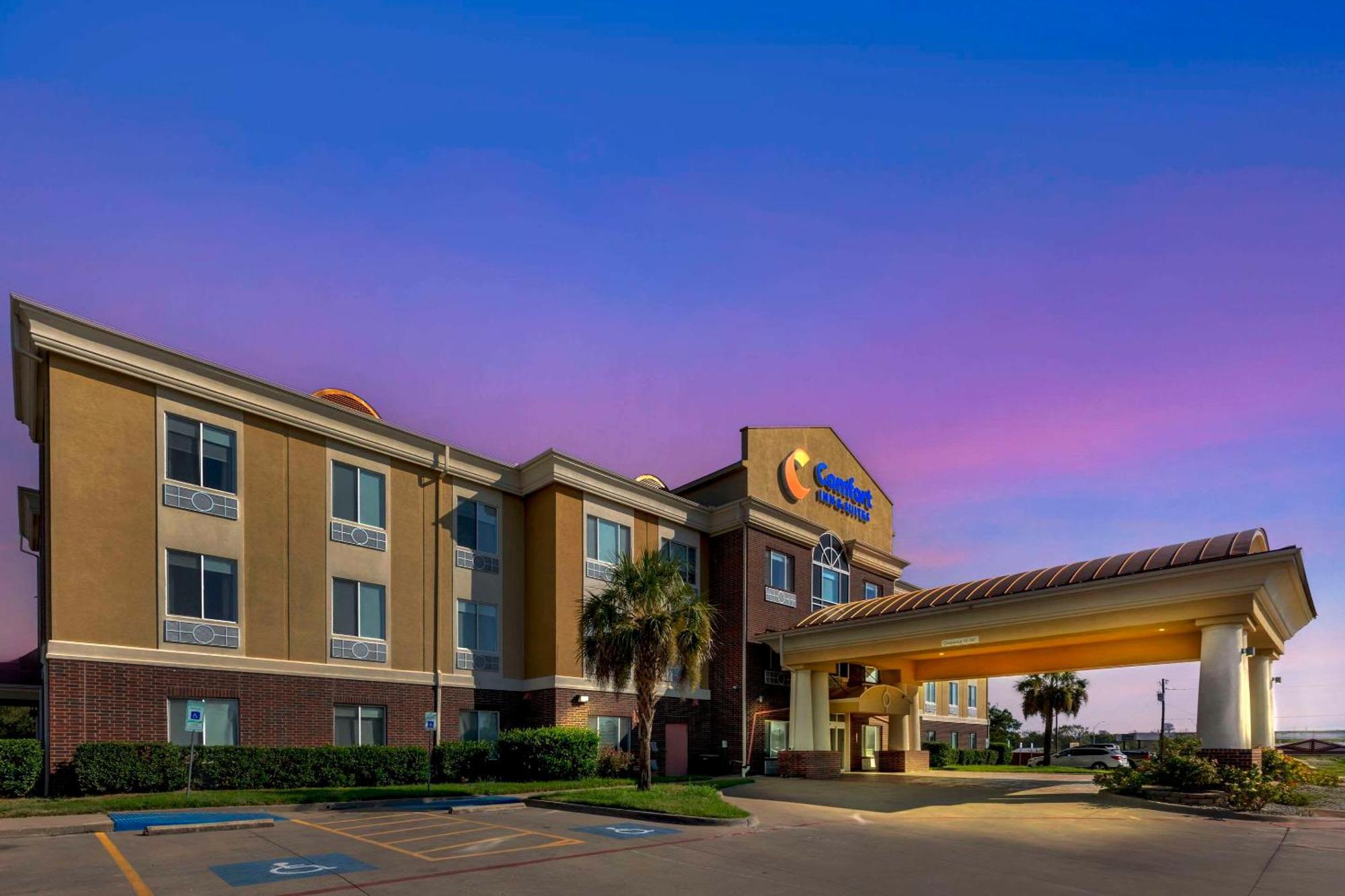 Comfort Inn & Suites Mexia Exteriér fotografie